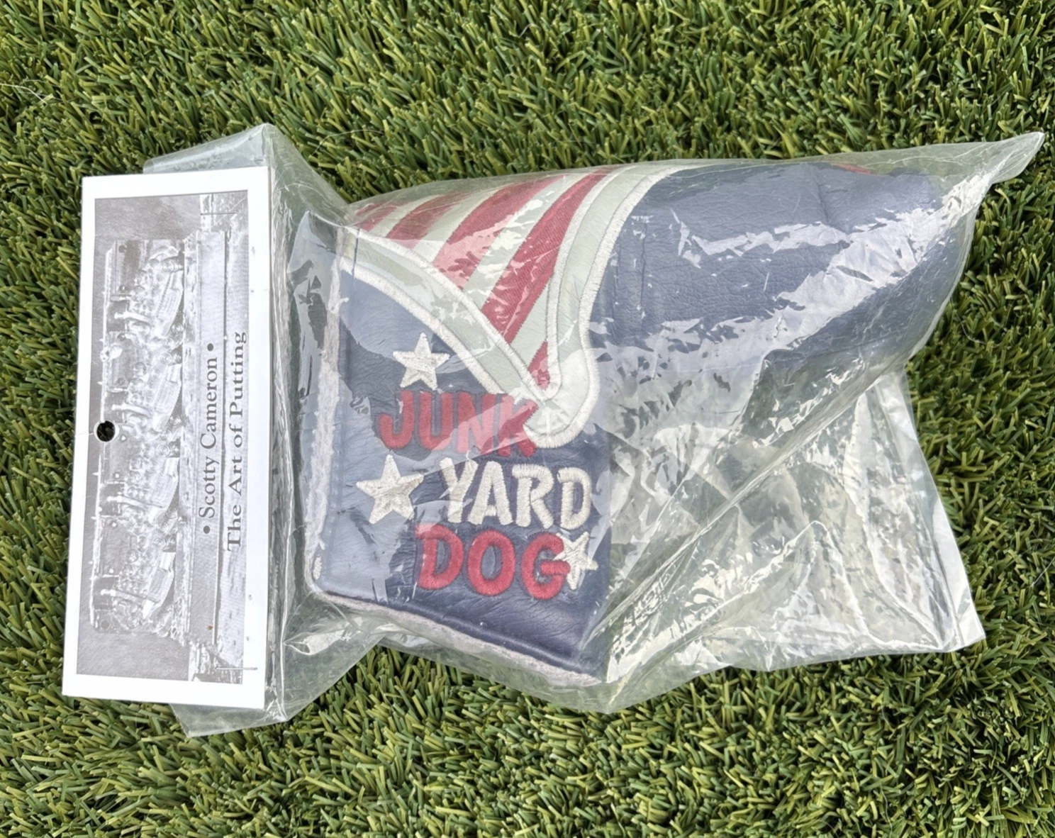 Scotty Cameron 2013 Custom Industrial Junk Yard Dog Flag Golf Putter Headcover