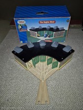 Sodor Tidmouth Sheds Thomas and Friends Wooden Railway Vintage 2005 Split Track 