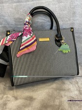 BESSIE STUNNING NEW SEASON SPRING/SUMMER TOTE BAG BLACK/WHITE WITH CHARM TRENDY 