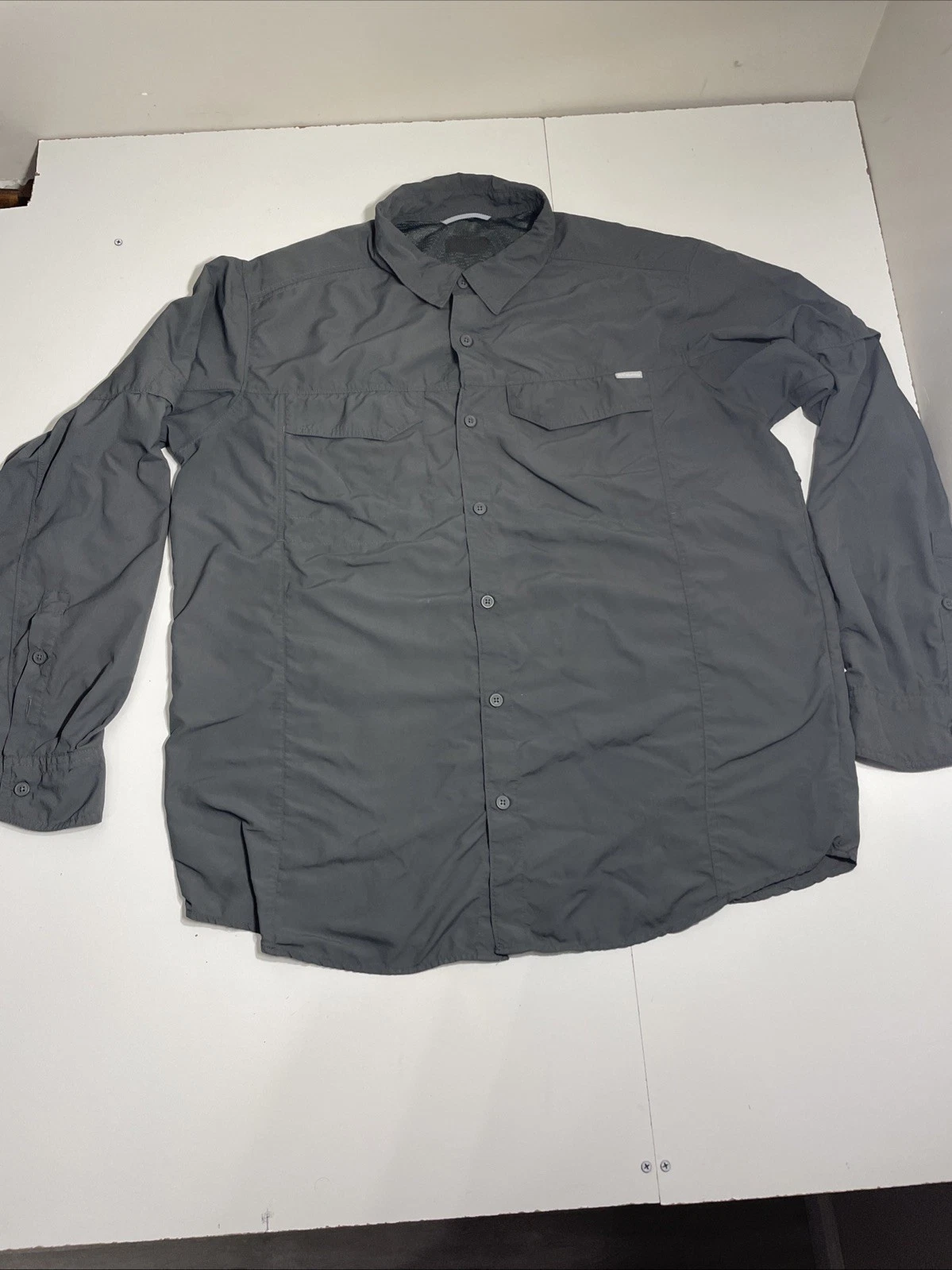 Columbia Mens Long Sleeve Button Down Hiking Shirt Gray Lightweight Size Large