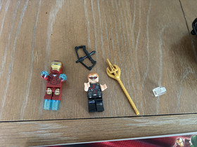 LEGO Marvel: Loki's Cosmic Cube Escape (6867) Lego Super Heroes 6867 Retired 
