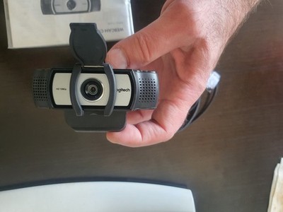 Logitech C930e Business Meeting Webcam 1080p, 90° Blickfeld, 4-fach Zoom, H.264