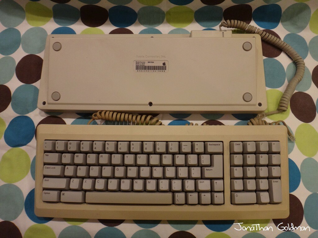Apple Macintosh Plus M0110A J キーボード セット Apple Keyboard and Cable for Macintosh 128k 512k Mac Plus RARE