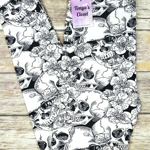 black and white skull leggings