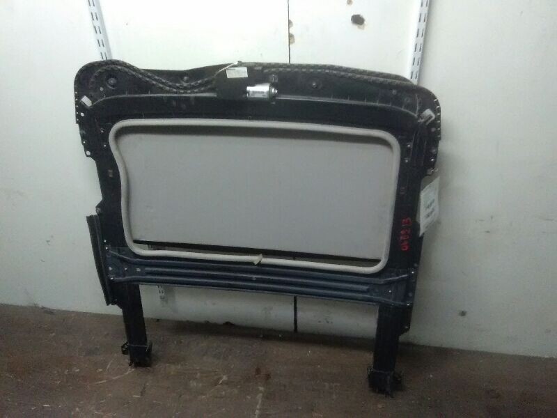 20112016 VOLVO S60 Sunroof Panel sunroof light gray oem complete, fits