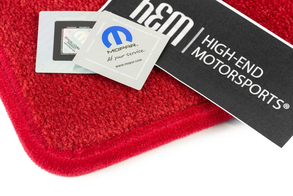 ¡NUEVO! Alfombrillas Dodge Charger SRT Hellcat rojas 4 piezas 4 logotipos premium 32 oz en stock Foto 3 de 3