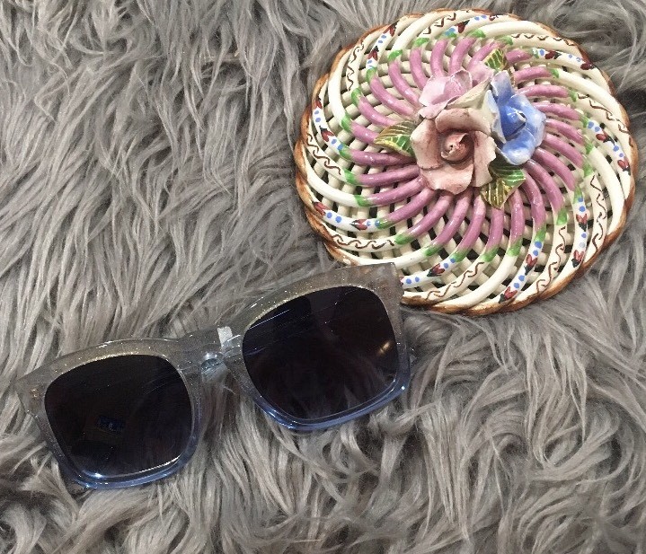 Wildfox Gold CLEAR Shimmer sunglasses WILDFOX CLASSIC FOX CLEAR GOLD GLITTER — NO SEASON LOS ANGELES main image 2