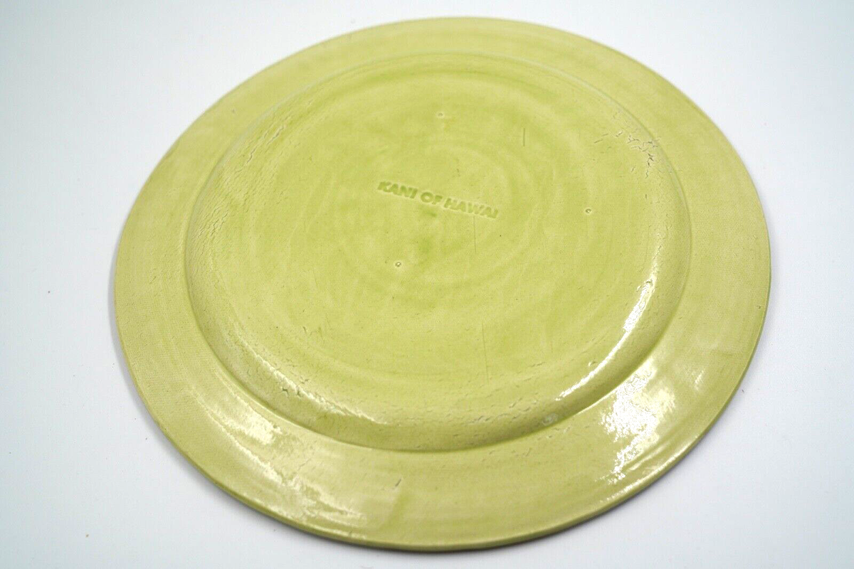 Fantastic Vintage Handmade Kani of Hawaii HAWAIIAN Ceramic Plate