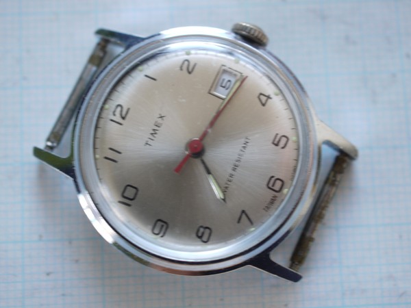 TIMEX 30,5mm Die Uhr funktioniert nicht-Sammlerstück-Handbuch-zur Reparatur oder für Teile