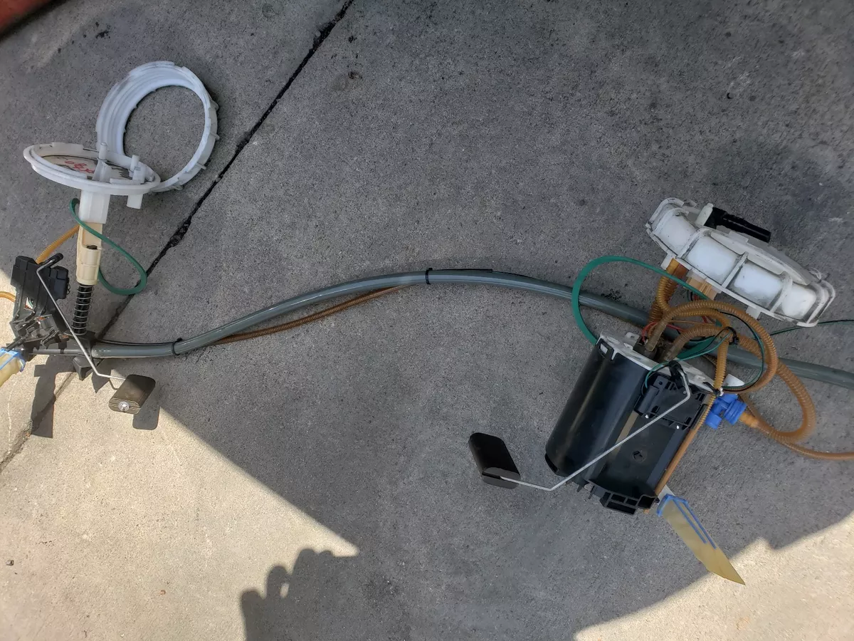 Jaguar xj8 sale fuel pump