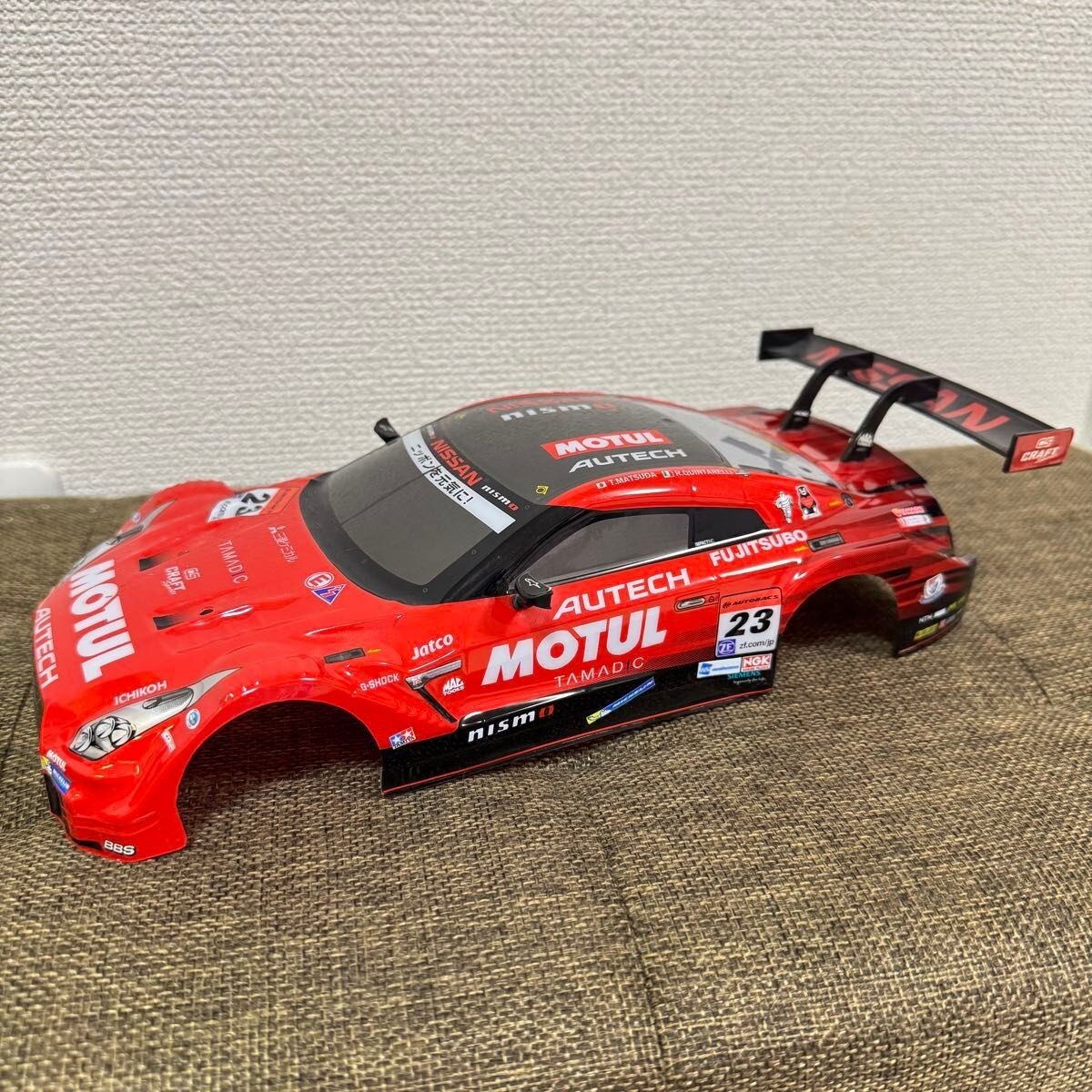 キョウショウ RC 1/16スケール モチュール AUTECH GT-R 4WD Amazon.co.jp: Kyosho Egg RC 1/16 Scale Drift Racing Motul