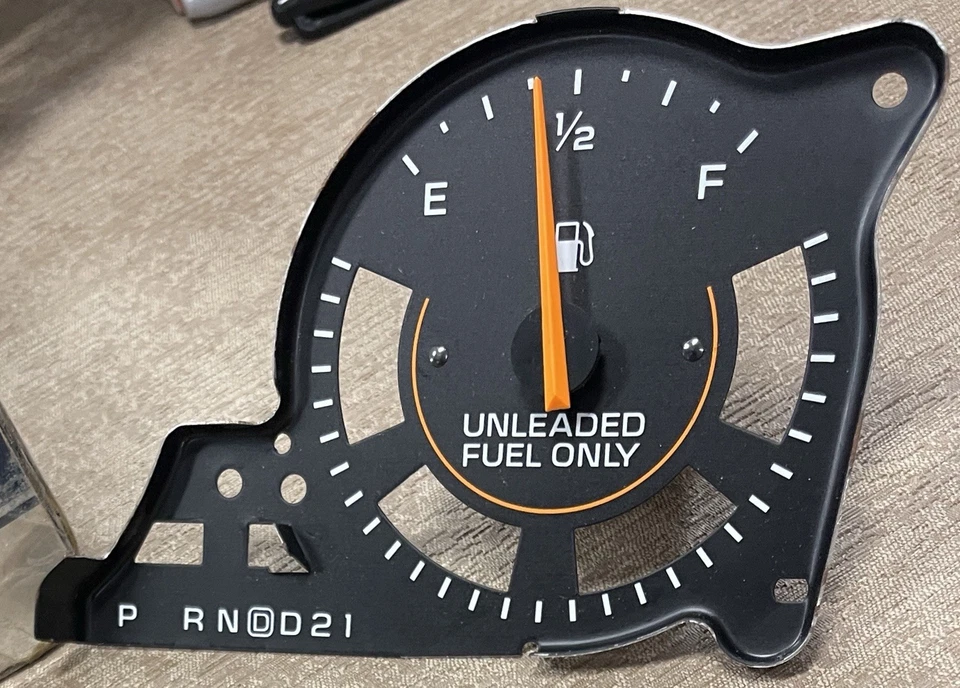 Unidad de tablero de calibre de combustible Chevrolet Caprice 1980 1981 1982 1983 1984 NOS Foto 2 de 4