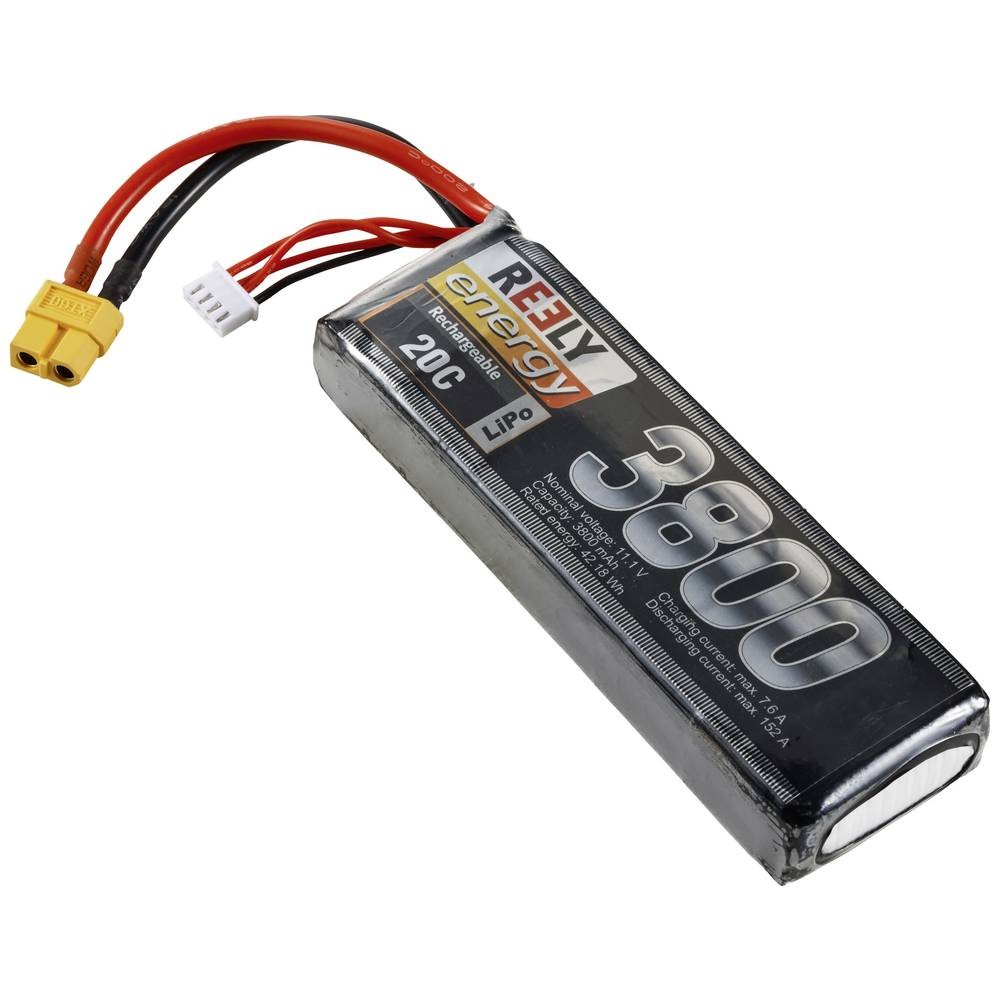 Batterie LiPo 11.1 V 3800 mAh Reely pour éviter les baisses de puissance en plein pilotage