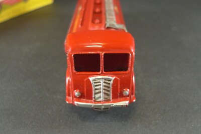 Dinky Toys France – Tracteur Panhard Citerne Esso – Réf 32 C (576) – Avec Boîte