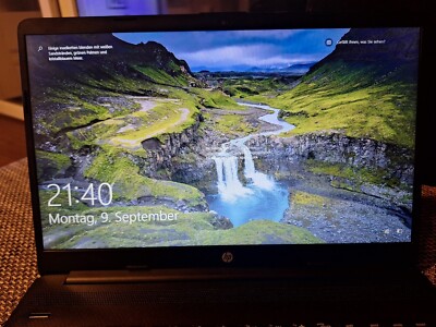 HP Laptop 15 Zoll - 8GB RAM - AMD Ryzen 5 2.1 GHz - OVP