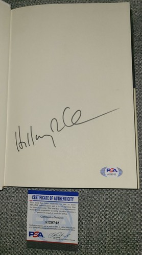 HILLARY RODHAM CLINTON SIGNED "IT TAKES A VILLAGE" BOOK 1ST PSADNA AUTH #AI29742 - Picture 2 of 7