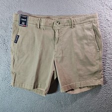 NWT Roundtree  Yorke Casuals Shorts Men 40 x 7" Phone Pocket Geometric Khaki