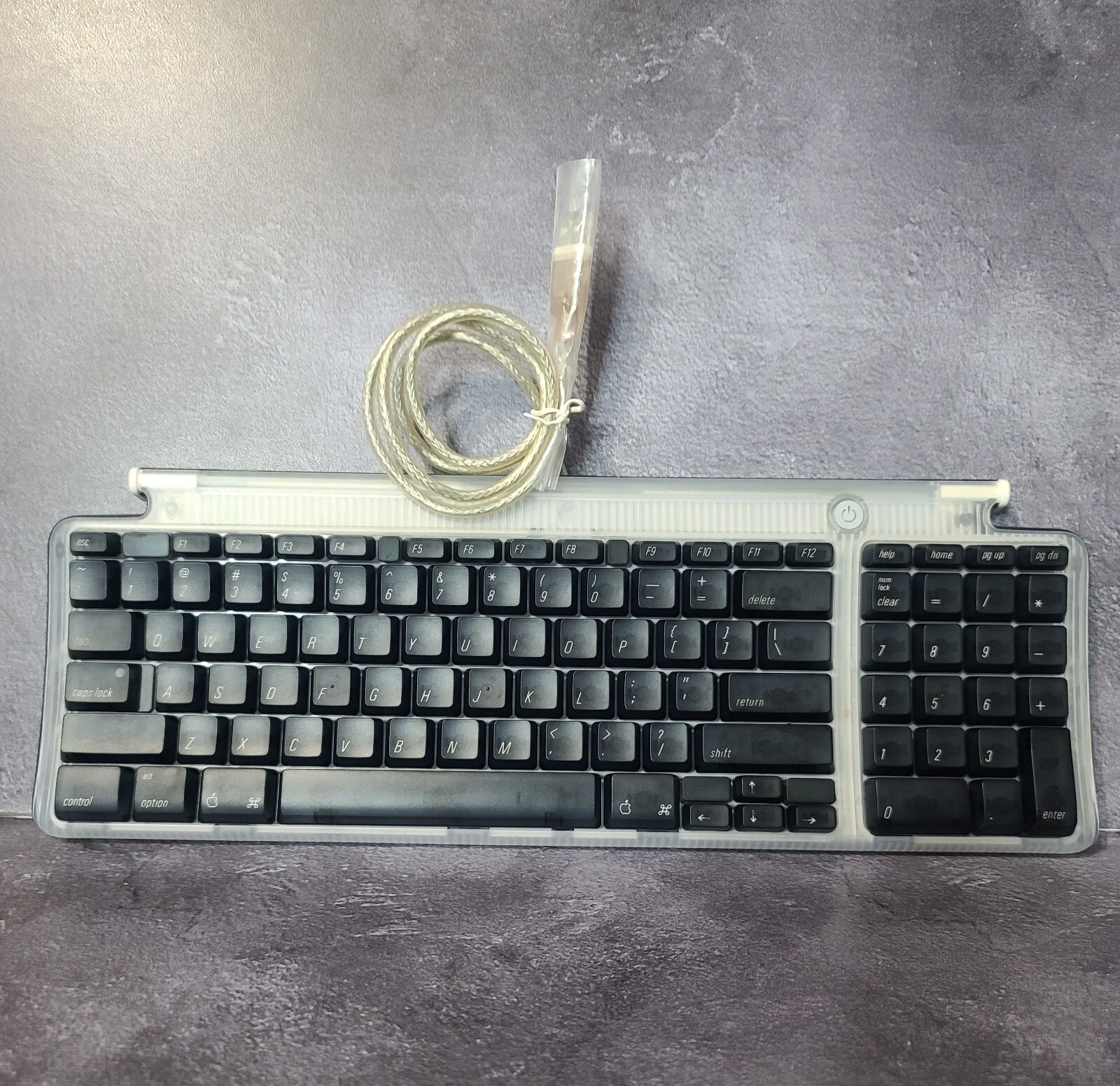 vintage apple keyboard