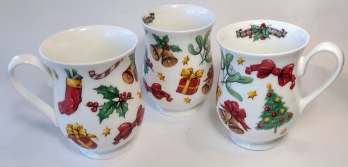 Roy Kirkham "A CHRISTMAS GIFT" Cups (3). EUC. English Fine Bone China 2007 - Picture 2 of 8