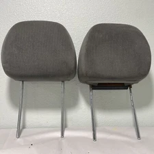 2004-2006 DODGE DURANGO LEFT and RIGHT FRONT HEADREST HEAD RESTS 
