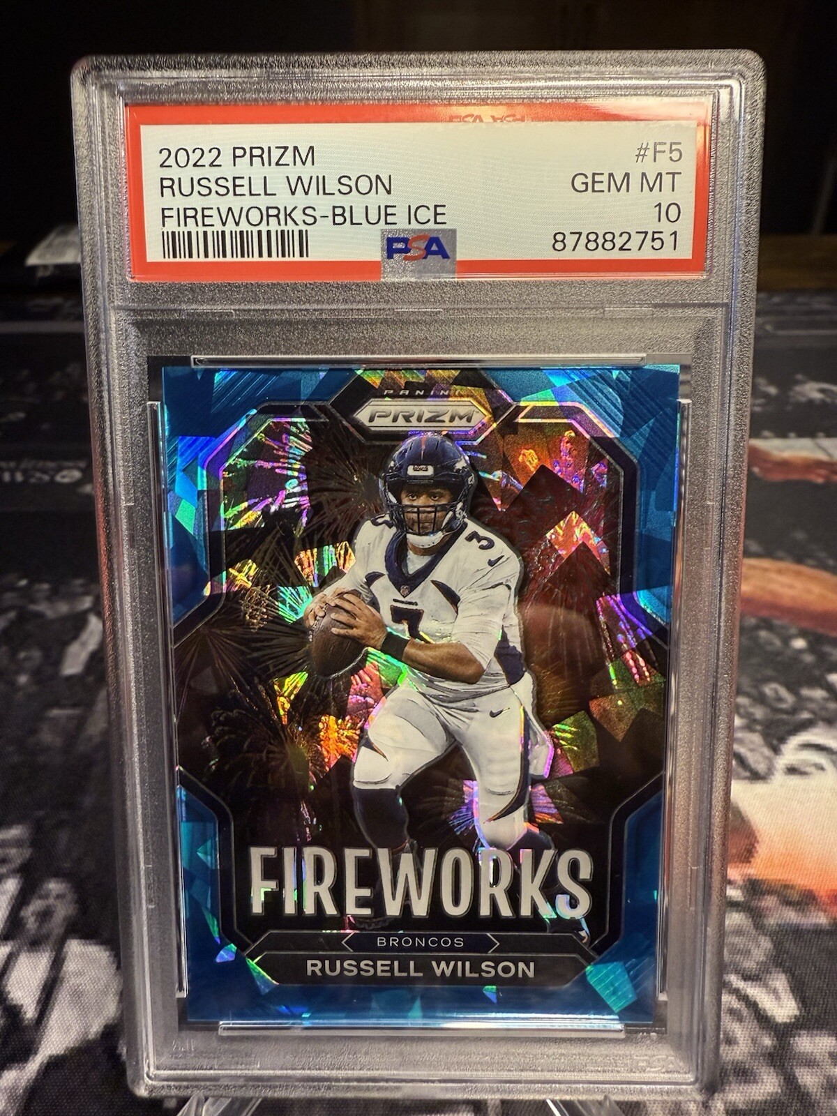 2022 Panini Prizm - Fireworks Blue Ice Prizm #F-5 Russell Wilson /99 GEM 10