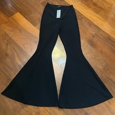 Boohoo women's flared black pull on elastic waist high rise pant size 4 NWT