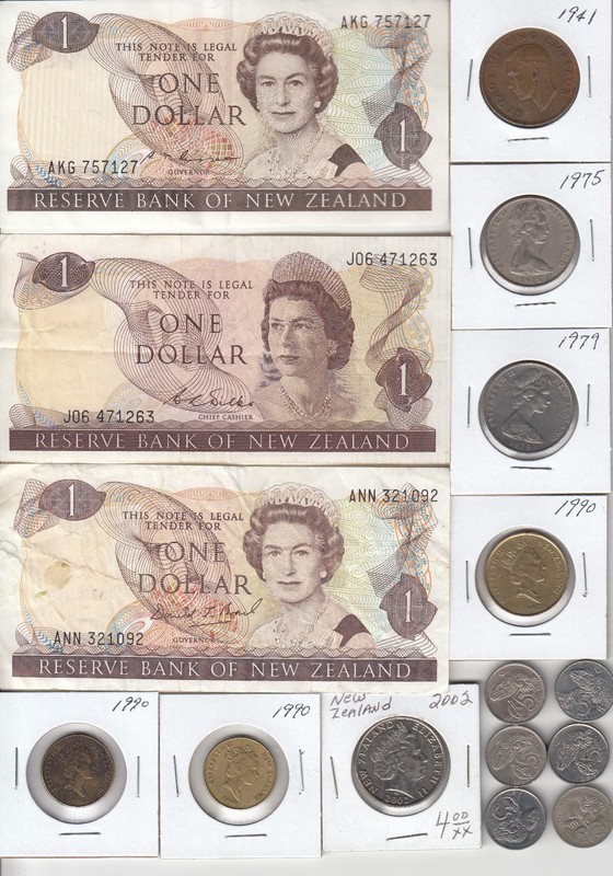 3 New Zealand $1 One Dollar Banknotes & 13 Coins