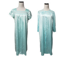 1970s Vanity Fair emerald blue nylon sleepwear or robe . M . made in USA