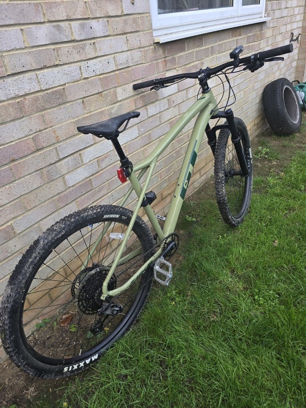 GT Zaskar LT Expert 29 Hardtail Mountain Bike OlIVE, Size L