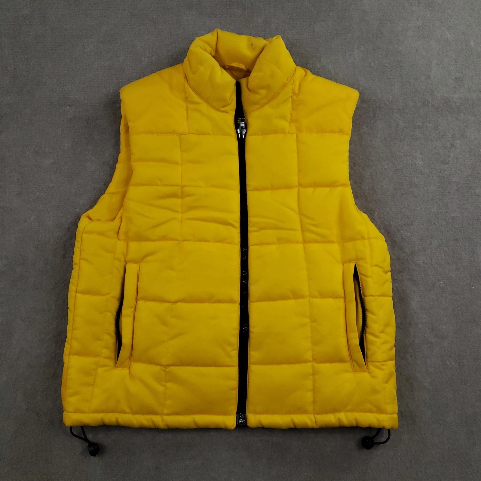 Vintage GAP Vest Mens Small Yellow Puffer Quilted Zip Front Nylon Outdoor Hiking