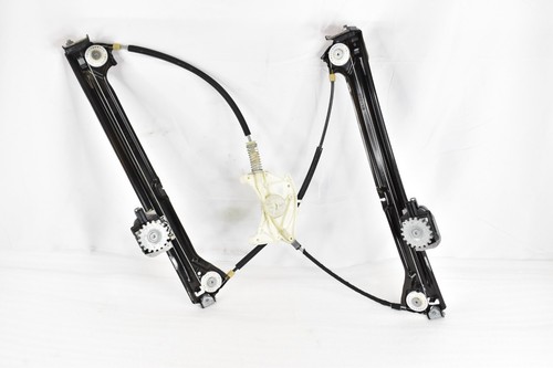 14-17 Maserati Ghibli Front Right Passenger Side Door Window Regulator w/o Motor - Picture 10 of 13