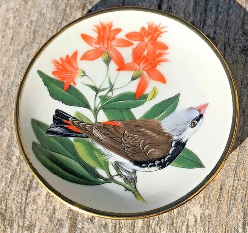 Mini Porcelain Plate Diamond Firetail Finch Franklin Songbirds of the World 1981
