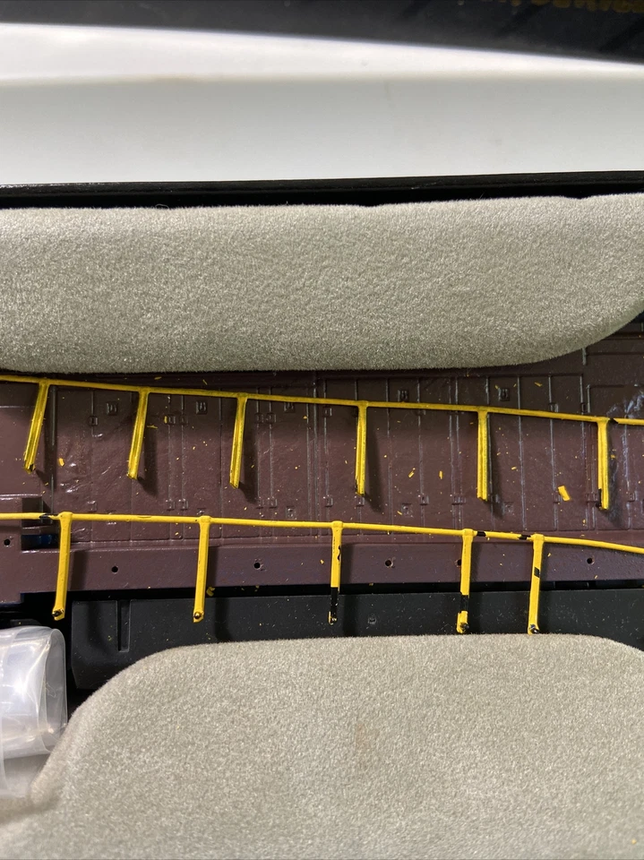 HO Bachmann Spectrum #85001 GE-DASH 8-40C Diesel Locomotive  N I B (HO104524) - Image 3 of 4