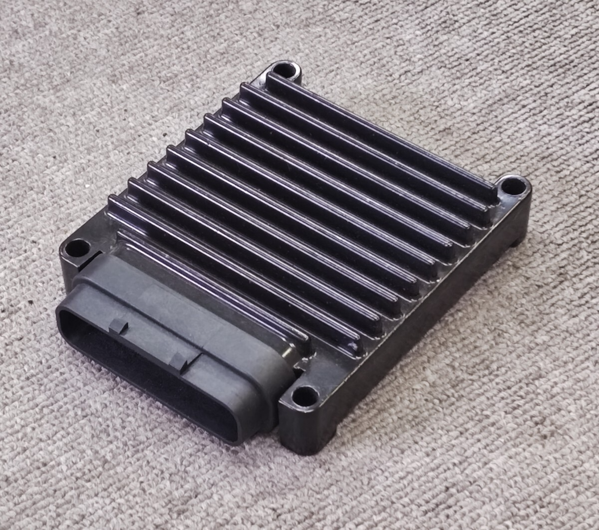 スポーツスター ECM ハーレー 純正 バイク 部品 ECU エンジン