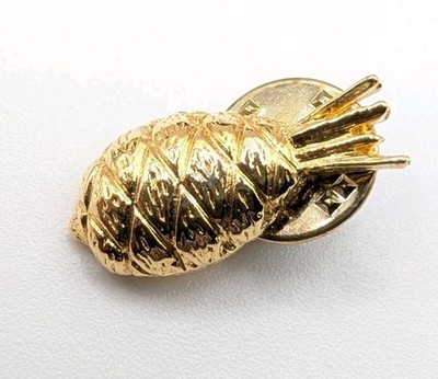 Vintage Gold Tone Pineapple Lapel Pin