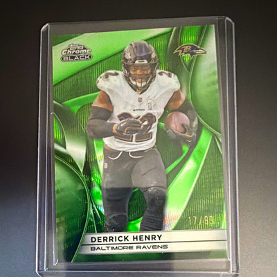 2025 Topps Chrome Black Derrick Henry #8 Baltimore Ravens Green Refractor 17/99