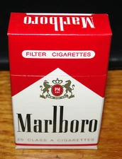 MARLBORO BOX WOOD STICK MATCHES 1 FLIP TOP BOX PHILIP MORRIS, NEW YORK 10017    