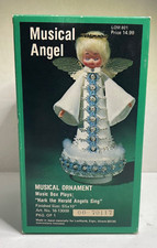 VINTAGE LEEWARDS MUSICAL ANGEL ORNAMENT KIT 16-13009