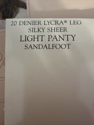 3 Pair Jaclyn Smith Size C Lace Sheer Light Panty Pantyhose Hosiery Sandalfoot - Picture 3 of 8