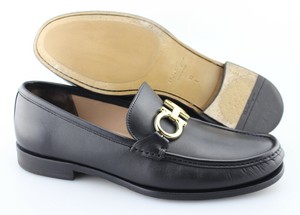 mocasines ferragamo negros