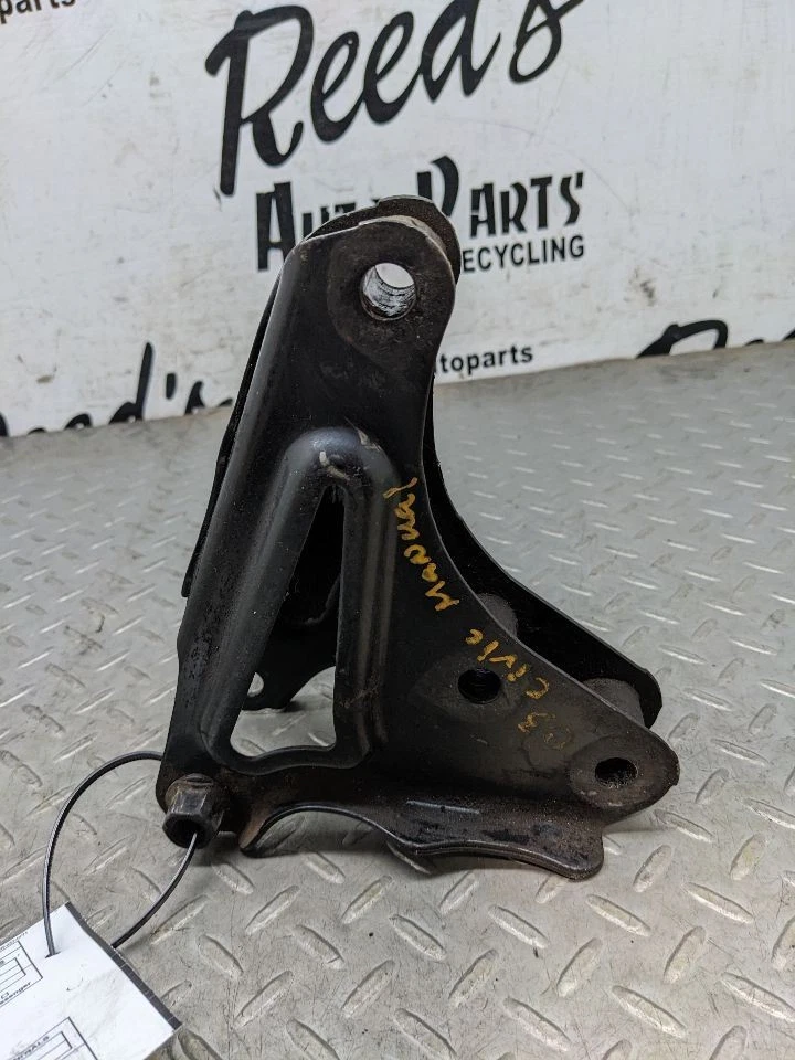 2001-2005 Honda Civic Coupe Rear Engine Motor Transmission Mount OEM1177663 - Image 2 of 4