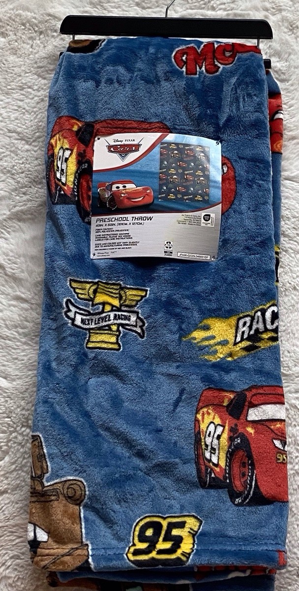 DISNEY Pixar CARS LIGHTNING MCQUEEN Mater Luigi Soft Throw Blanket