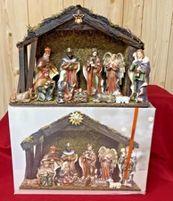 Vintage Nativity Set 11 Piece Hand Painted With Glitter & Wooden Stable & Box
