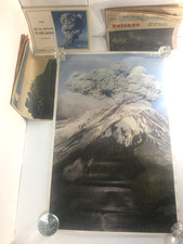 VINTAGE 1980 MT ST HELENS ERUPTION Stunning Poster News & Calendar Seattle Times
