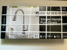 Glacier Bay Mckenna Pull-Down Kitchen Faucet in Stainless Steel 1007 991 862