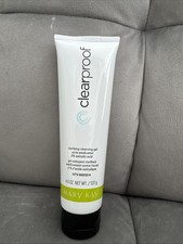 Clarifying Cleansing Gel Acn  Medication 2 Salicylic Acid