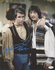 Henry Winkler "Happy Days" AUTOGRAPH Signed 'Fonzie' 11x14 Photo G ACOA