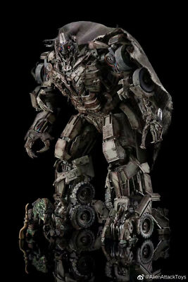 New Alien Attack Toys AAT-01 Mackron Megatrron Action figure in stock