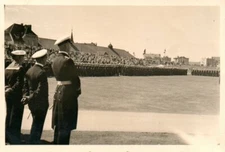 Photo, Kriegsmarine Cuxhaven 1936: sworn in front of the barracks (MB)21227