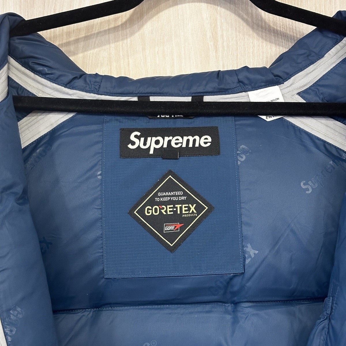 Supreme X Gore-Tex 700-Fill Down Parka Jacket FW19 Men Size Supreme X Gore-Tex 700-Fill Down Parka Jacket FW19 Men Size